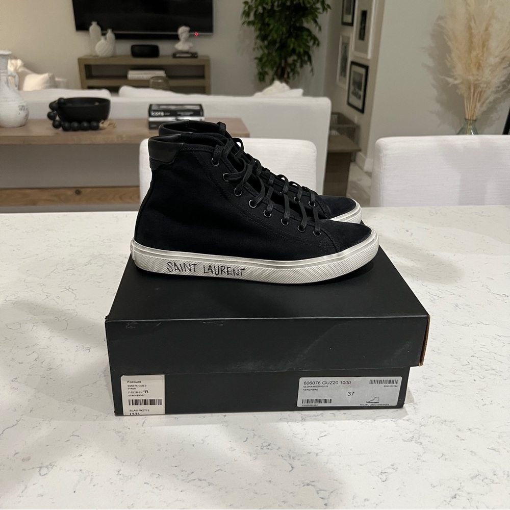 Saint Laurent Malibu distressed sneakers